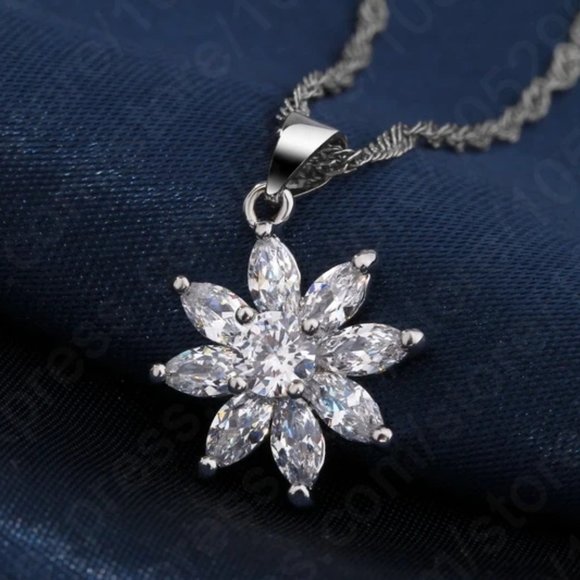 925 Sterling Silver Earrings And Necklace - Picture 5 of 7